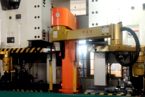 小壳体二次元+倒装小机器